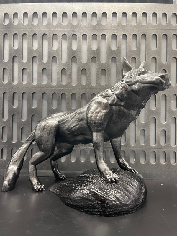 Loth Wolf statue - Large